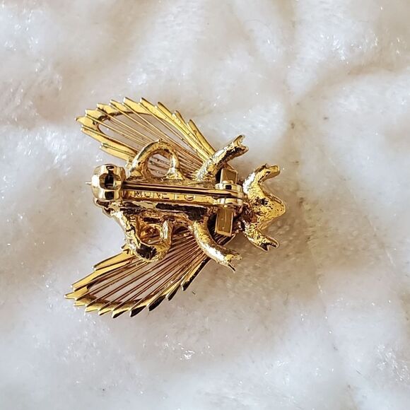 MONET BEE BUMBLEBEE Signed Vintage 70s JEWELRY BROOCH PIN Gold Tone Wired Wings - Picture 8 of 10